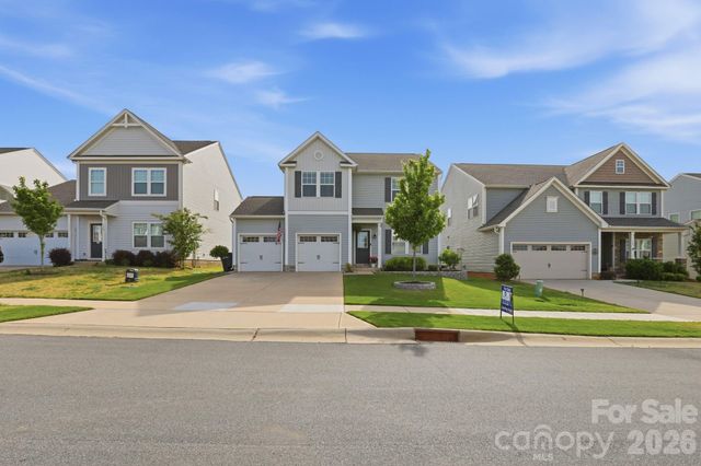 134 Fairfield Drive, Troutman, NC 28166