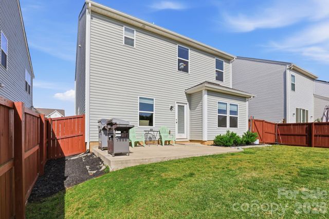 134 Fairfield Drive, Troutman, NC 28166
