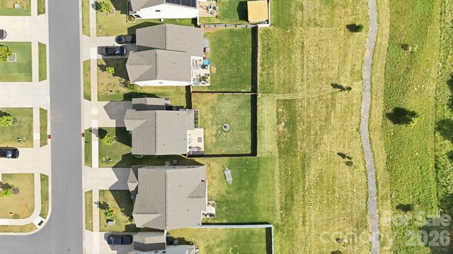 134 Fairfield Drive, Troutman, NC 28166