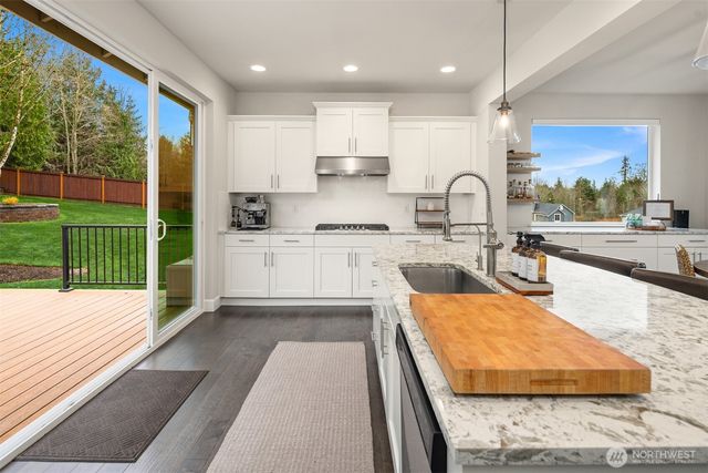 17020 63rd Avenue NW, Stanwood, WA 98292