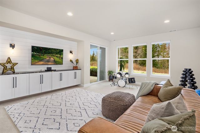 17020 63rd Avenue NW, Stanwood, WA 98292