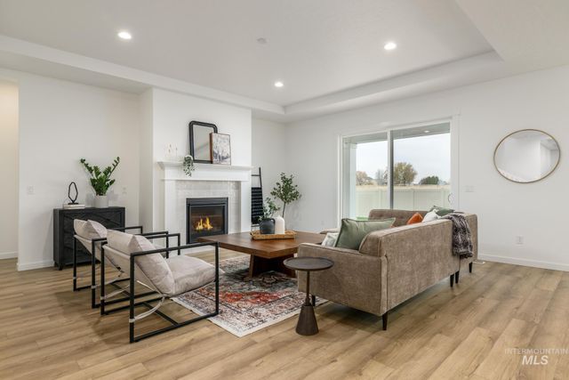 9752 W Novato St, Star, ID 83669