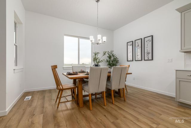 9752 W Novato St, Star, ID 83669