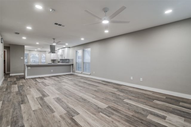 3500 Roberts Avenue, Dallas, TX 75215