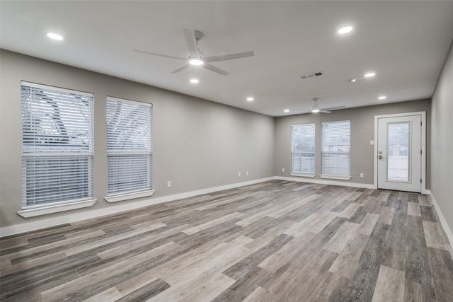 3500 Roberts Avenue, Dallas, TX 75215