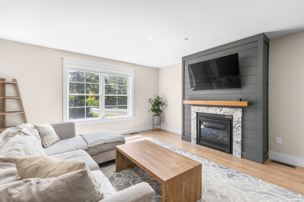 77 Lambert Street A1, Portland, ME 04103 — photo 3