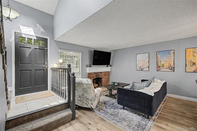 1981 S Hannibal Court B, Aurora, CO 80013