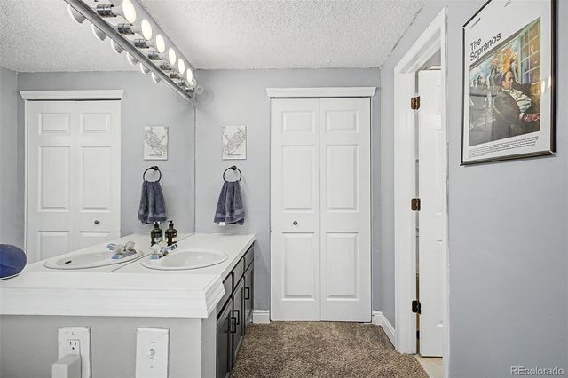 1981 S Hannibal Court B, Aurora, CO 80013