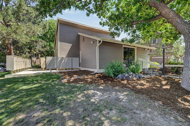 1981 S Hannibal Court B, Aurora, CO 80013