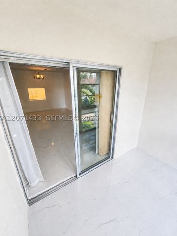 4881 NW 22nd St B15, Lauderhill, FL 33313