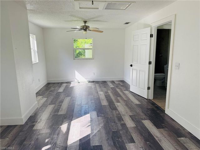 4145 Saums DR, North Fort Myers, FL 33903