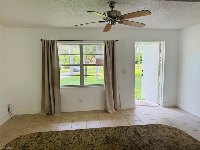 4145 Saums DR, North Fort Myers, FL 33903