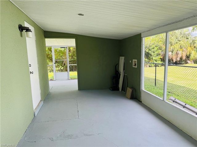 4145 Saums DR, North Fort Myers, FL 33903