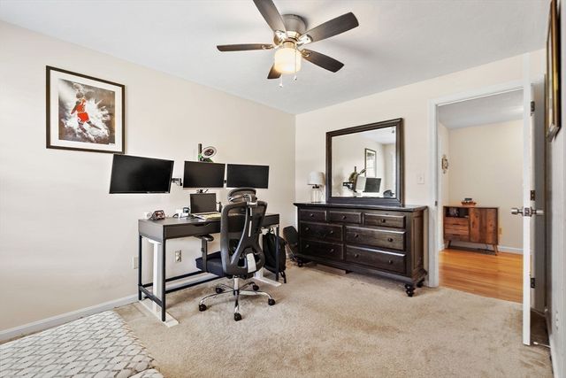 18 Villanova Dr, Westford, MA 01886