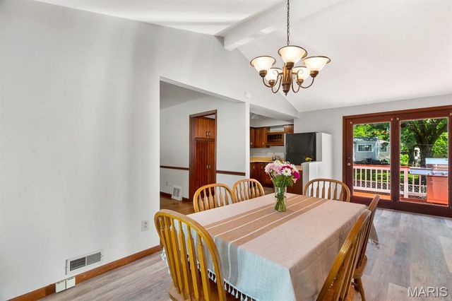 4037 Robert Avenue, St Louis, MO 63116
