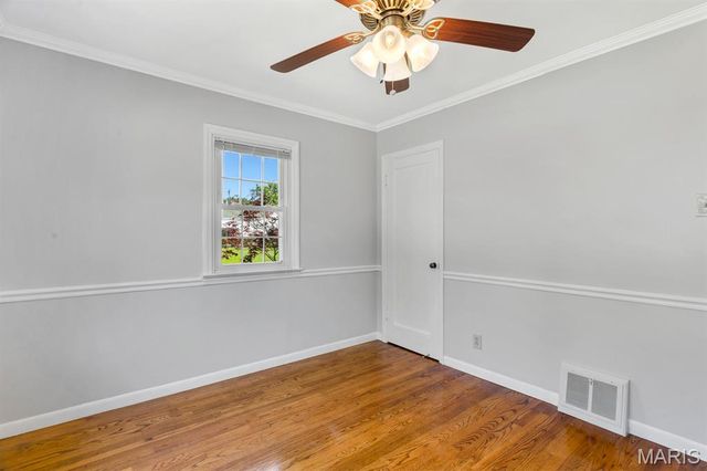 4037 Robert Avenue, St Louis, MO 63116