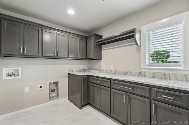 22018 E 113th Street North, Broken Arrow, OK 74014