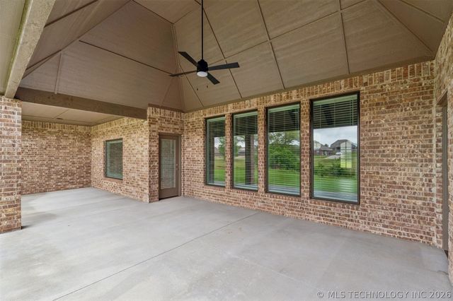22018 E 113th Street North, Broken Arrow, OK 74014