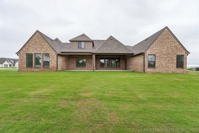 22018 E 113th Street North, Broken Arrow, OK 74014