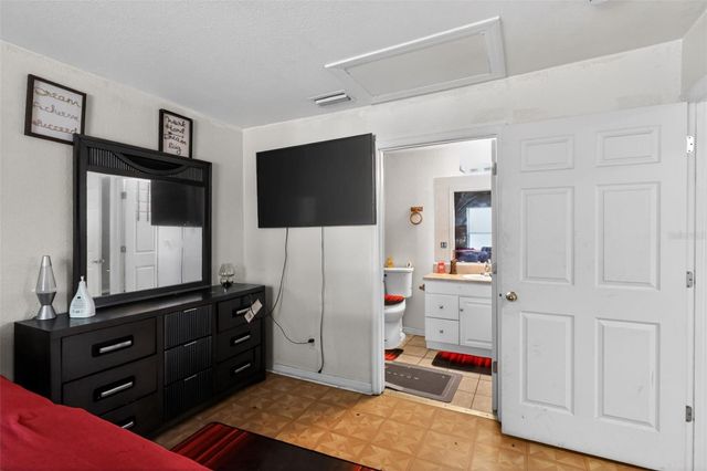 1332 7TH COURT, Lakeland, FL 33805