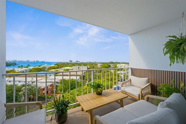 6900 Bay Dr 8A, Miami Beach, FL 33141