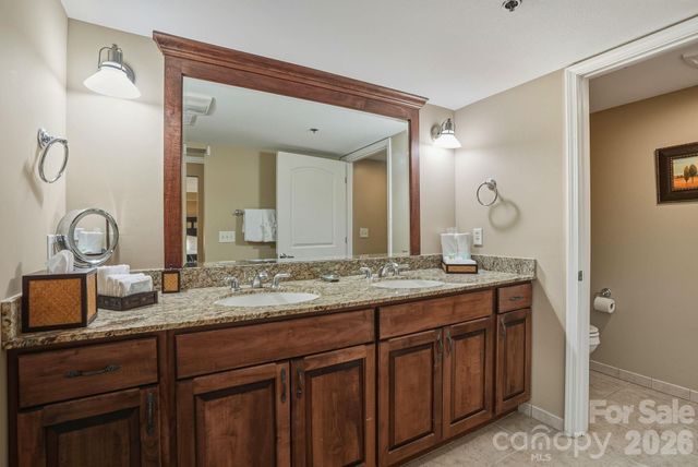 402 Bowling Park Road 402, Asheville, NC 28803