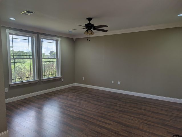 21855 S FM 148, Kemp, TX 75143