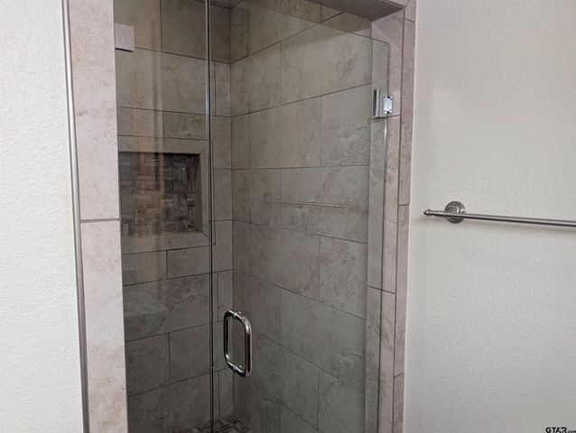 21855 S FM 148, Kemp, TX 75143