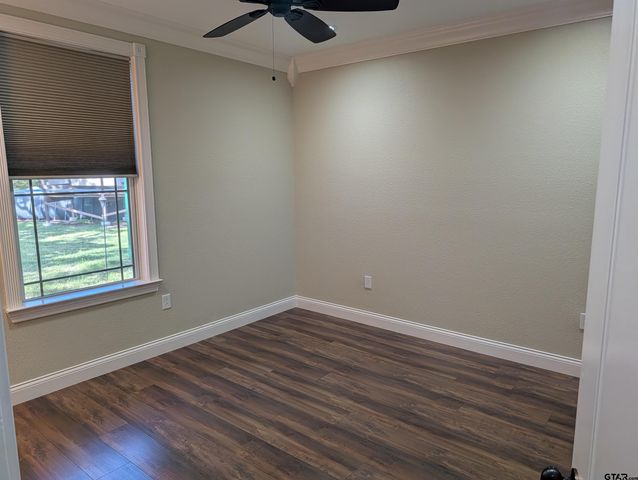 21855 S FM 148, Kemp, TX 75143