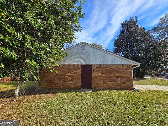 7336 Howard Circle, Jonesboro, GA 30236