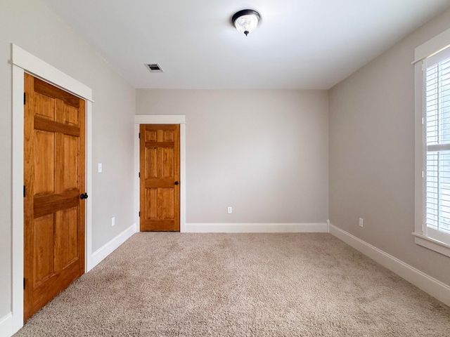 37 Belletower Turn, Hattiesburg, MS 39402
