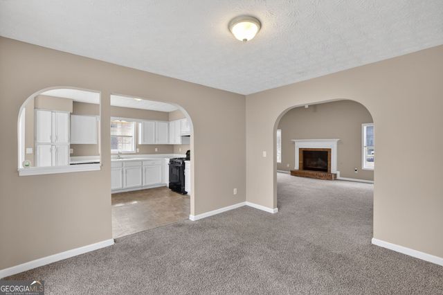 205 Pineknoll Court, Ellenwood, GA 30294