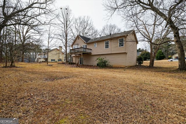 205 Pineknoll Court, Ellenwood, GA 30294