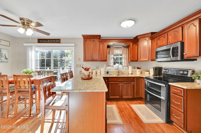 1304 Macon Place, Tarboro, NC 27886