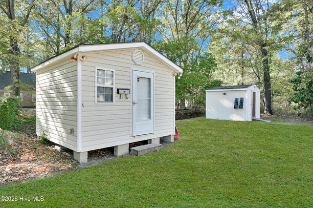 1304 Macon Place, Tarboro, NC 27886