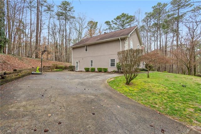 1725 Reynolds SW Road, Atlanta, GA 30331