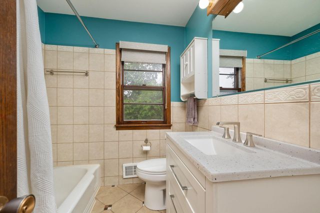 5836 Jefferson Street NE, Fridley, MN 55432