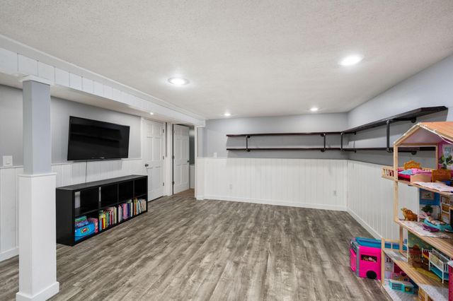 5836 Jefferson Street NE, Fridley, MN 55432