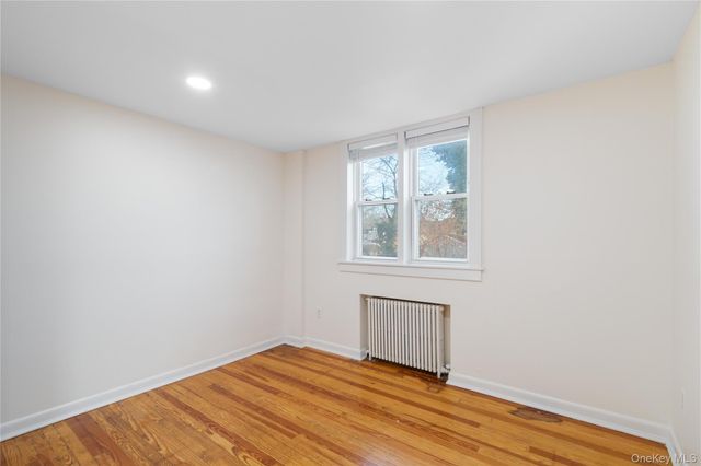 57 Spring Street 1, Oyster Bay, NY 11771