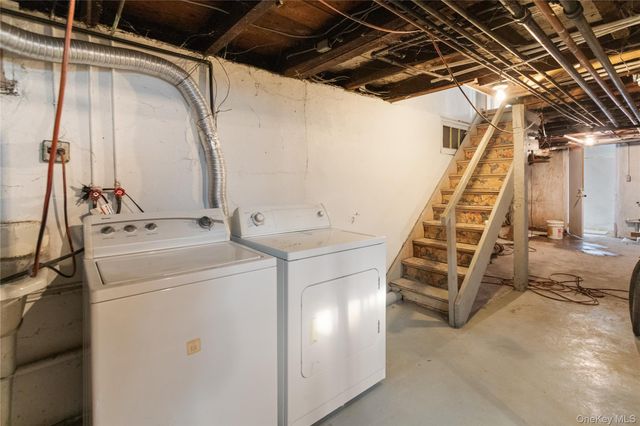 57 Spring Street 1, Oyster Bay, NY 11771