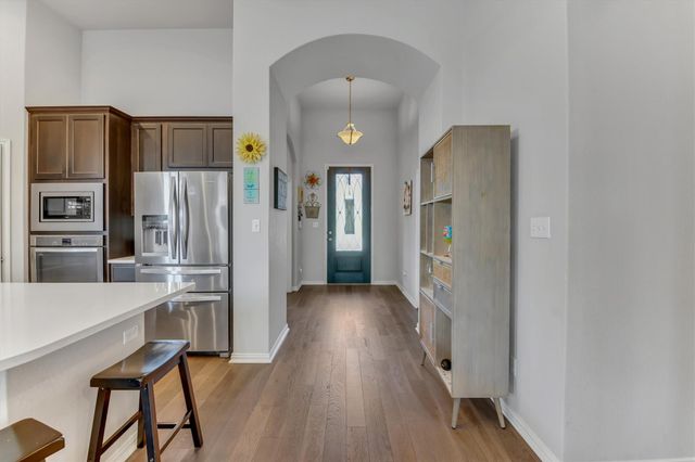 902 Catalina LN, Austin, TX 78737