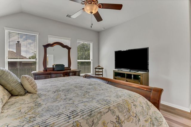 902 Catalina LN, Austin, TX 78737