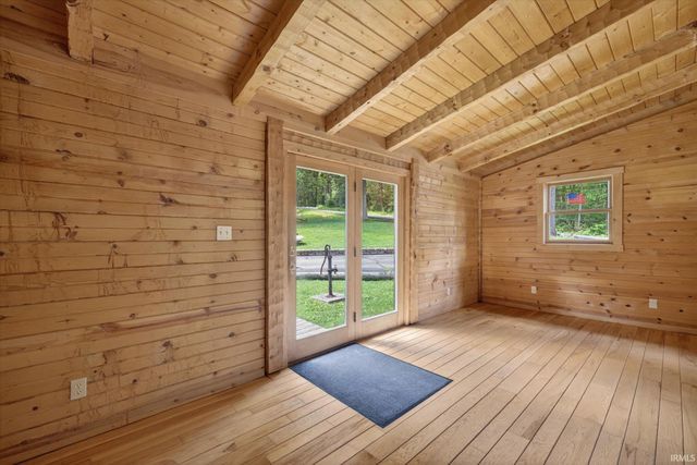 7600 E Pine Grove Road, Bloomington, IN 47401