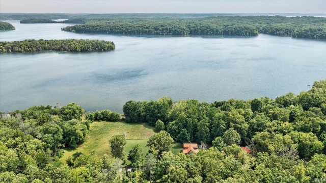 7600 E Pine Grove Road, Bloomington, IN 47401