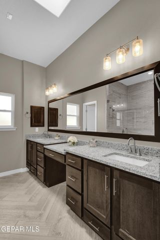 110 Peregrino Trail, Santa Teresa, NM 88008