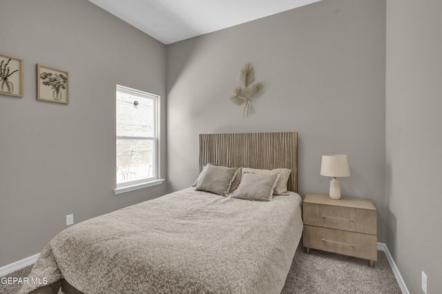 110 Peregrino Trail, Santa Teresa, NM 88008