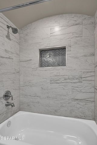 110 Peregrino Trail, Santa Teresa, NM 88008