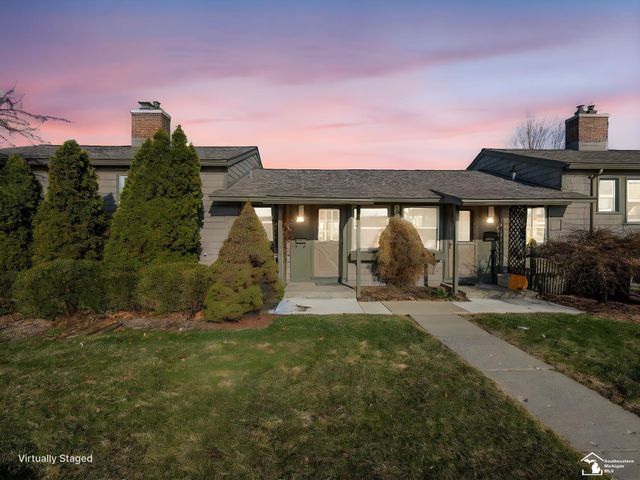 2318 Pittsfield Boulevard, Ann Arbor, MI 48104