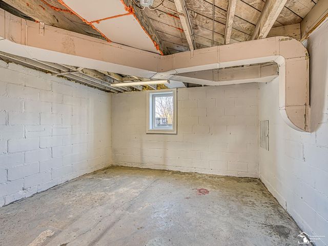 2318 Pittsfield Boulevard, Ann Arbor, MI 48104