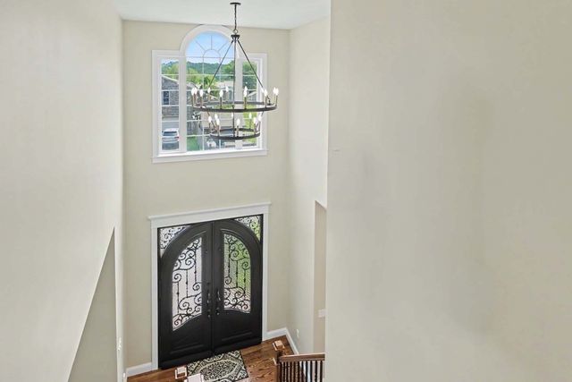 19 Katherine St, Acushnet, MA 02743